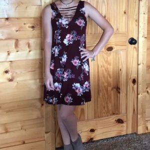 Floral burgundy simple dress
